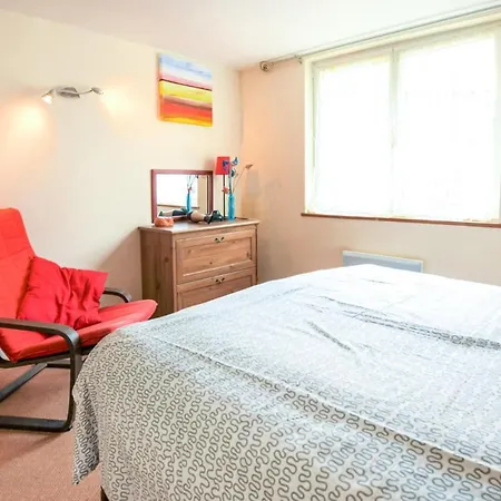 Awesome In St Pierre En Auge בית נופש