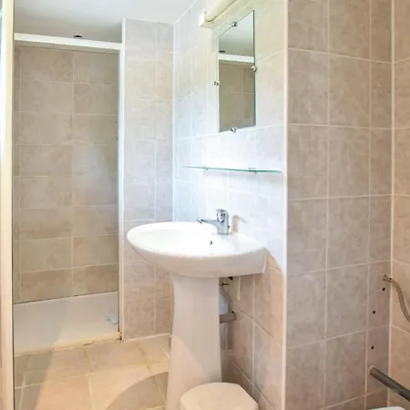 Awesome In St Pierre En Auge בית נופש *